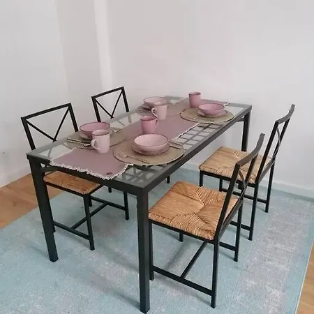 Obszerne Mieszkanie W Centrum Uzdrowiska Z Garazem Apartment *