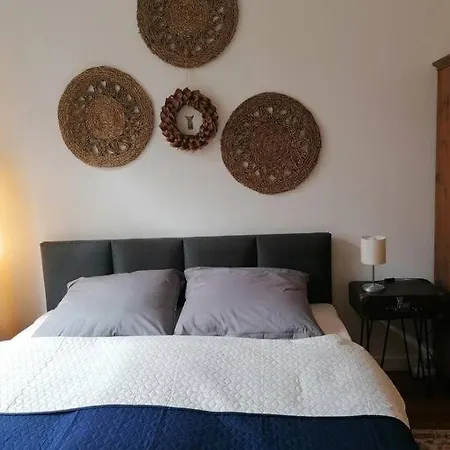 Obszerne Mieszkanie W Centrum Uzdrowiska Z Garazem Świeradów-Zdrój