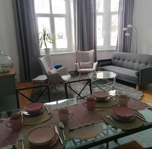 דירה Obszerne Mieszkanie W Centrum Uzdrowiska Z Garazem *