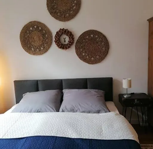 Obszerne Mieszkanie W Centrum Uzdrowiska Z Garazem Świeradów-Zdrój